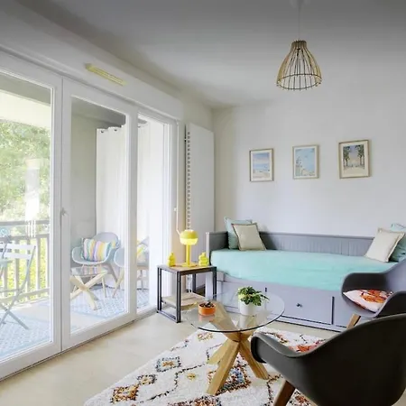 Apartament Lumineux Et Calme
